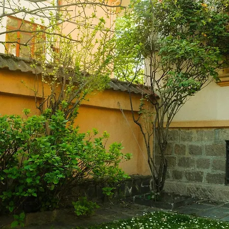 Апартамент Tatyana Garden *