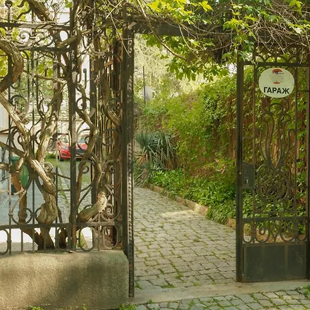 Tatyana Garden Апартамент Пловдив